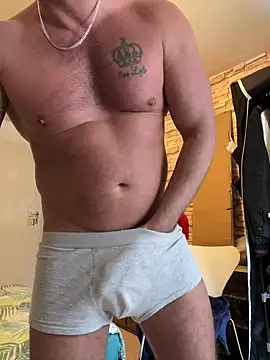 Snapshot of 2guysforu chatting on 16, 2, 2025 2guysforu online show from 16, 2, 2025