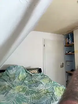 Snapshot of 2guysforu chatting on 2, 3, 2025 2guysforu online show from 2, 3, 2025