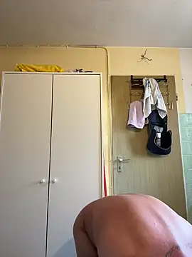 Snapshot of 2guysforu chatting on 17, 3, 2025 2guysforu online show from 17, 3, 2025