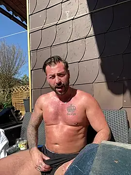 Snapshot of 2guysforu chatting on 20, 3, 2025 2guysforu online show from 20, 3, 2025