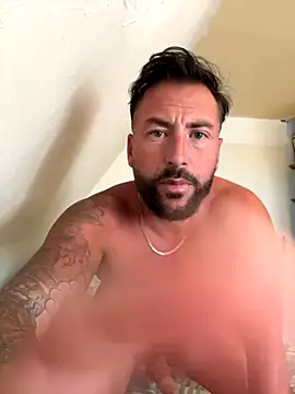 Snapshot of 2guysforu chatting on 11, 9, 2025 2guysforu online show from 11, 9, 2025