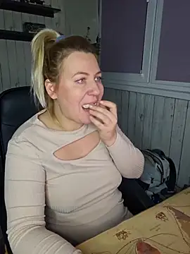 Marushka online show from 4, 2, 2026