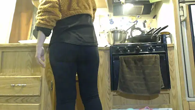 sexyinpantyhose online show from 8, 2, 2025