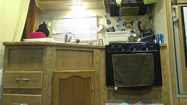 sexyinpantyhose online show from 9, 2, 2025