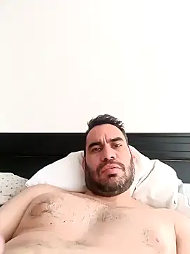 javiermarval83 online show from 30, 1, 2025