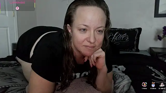 julimonroe online show from 30, 11, 2025