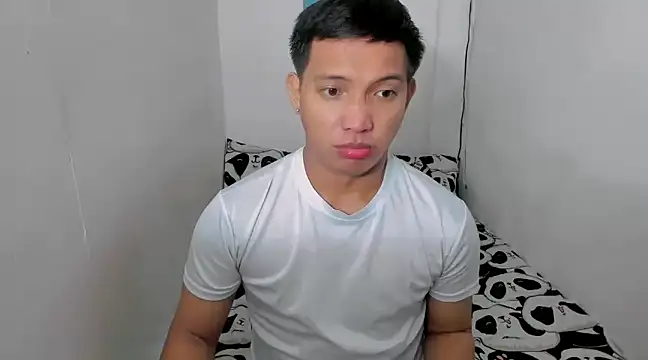 Snapshot of xSebastian19 chatting on 3, 1, 2025 xSebastian19 online show from 3, 1, 2025