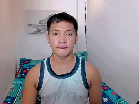 Snapshot of xSebastian19 chatting on 16, 10, 2025 xSebastian19 online show from 16, 10, 2025