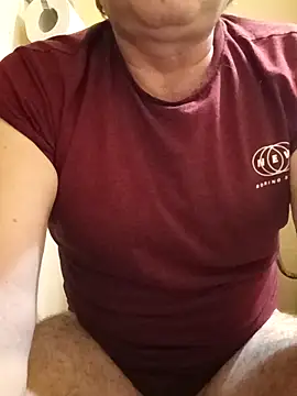 Snapshot of Saysomething3 chatting on 9, 10, 2025 Saysomething3 online show from 9, 10, 2025