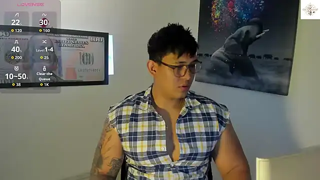 Colton Massif online show from 27, 10, 2025