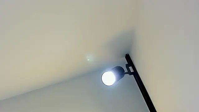 Snapshot of HellenJohansson chatting on 15, 3, 2025 HellenJohansson online show from 15, 3, 2025