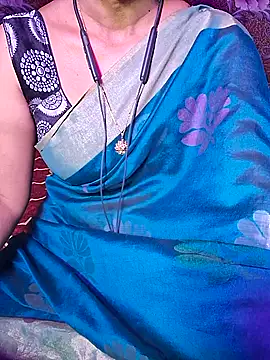 Snapshot of XBHUUME chatting on 10, 2, 2026 XBHUUME online show from 10, 2, 2026