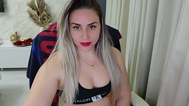 Snapshot of Annyfit4you chatting on 27, 2, 2025 Annyfit4you online show from 27, 2, 2025