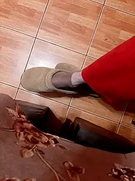 feet toes online show from 19, 11, 2025