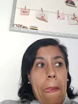 Molly newman6 online show from 11, 11, 2025