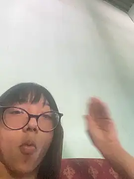 Snapshot of Karmakuro chatting on 9, 9, 2025 Karmakuro online show from 9, 9, 2025