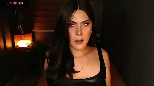 Snapshot of SweetieZeveey_ chatting on 16, 3, 2026 SweetieZeveey online show from 16, 3, 2026