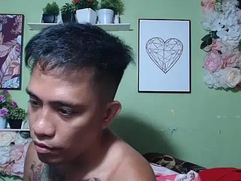 Snapshot of Thyler08 chatting on 25, 2, 2026 Thyler08 online show from 25, 2, 2026