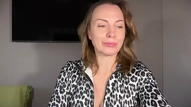 RachellAmazing online show from 14, 11, 2025