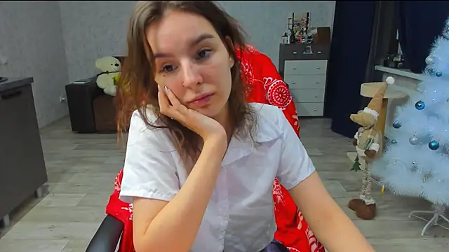 Snapshot of c_arina_x chatting on 29, 12, 2024 c arina x online show from 29, 12, 2024