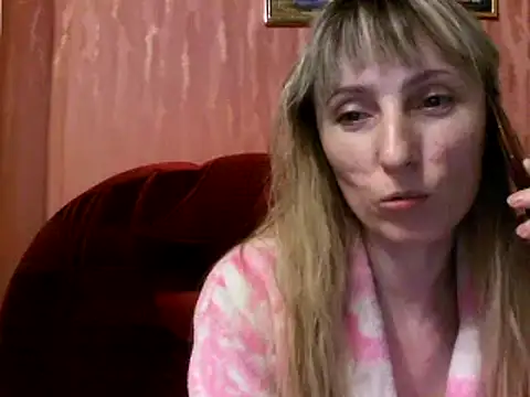 Snapshot of Biddy_Alana chatting on 6, 12, 2024 Biddy Alana online show from 6, 12, 2024