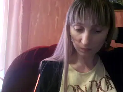 Snapshot of Biddy_Alana chatting on 5, 1, 2025 Biddy Alana online show from 5, 1, 2025