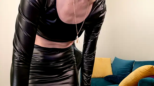 EveEnigma online show from 1, 2, 2025