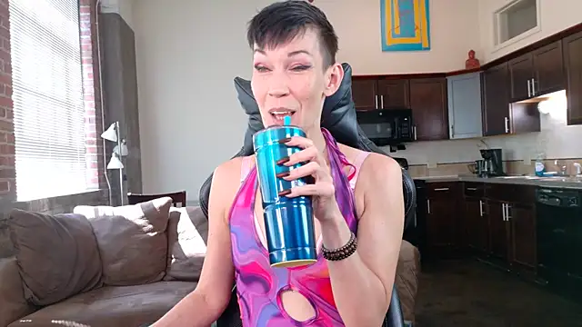 EveEnigma online show from 12, 9, 2025