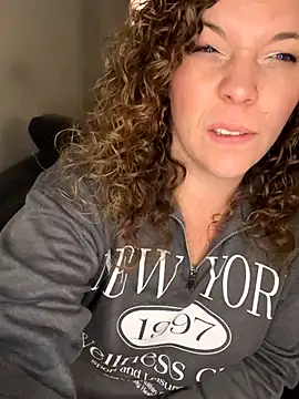 AuroraSummers online show from 10, 11, 2025