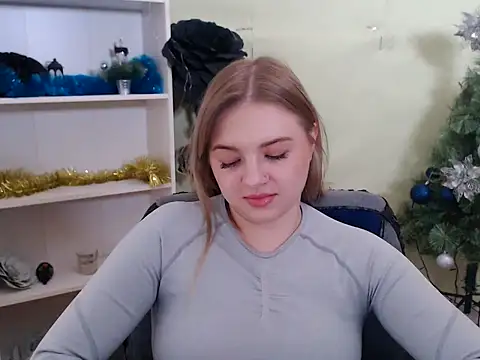 Snapshot of CrazyGloria chatting on 17, 1, 2025 CrazyGloria online show from 17, 1, 2025