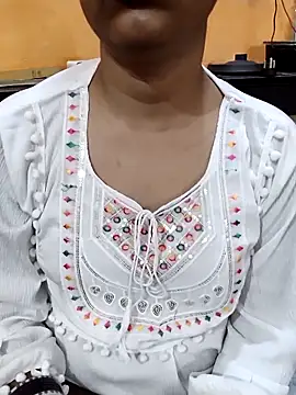 Diya 143 online show from 16, 2, 2025