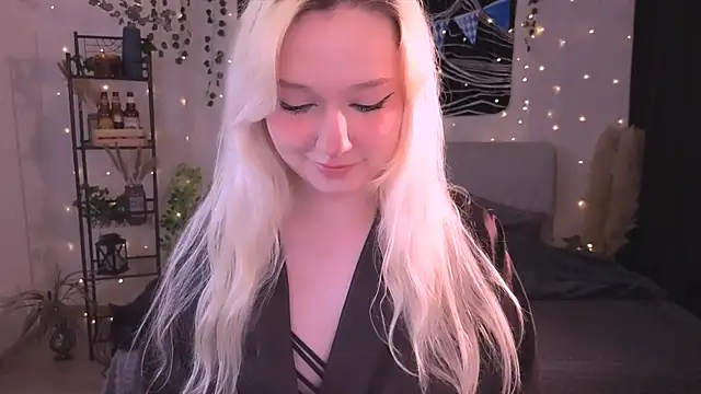 IrmaBell online show from 3, 10, 2025