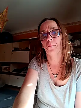 Snapshot of Dettybitch40 chatting on 13, 9, 2025 Dettybitch40 online show from 13, 9, 2025