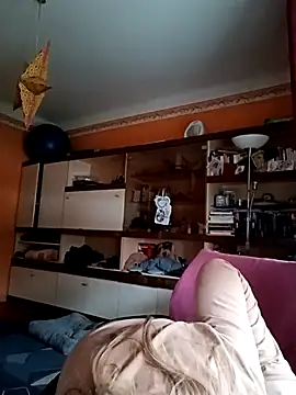 Snapshot of Dettybitch40 chatting on 30, 10, 2025 Dettybitch40 online show from 30, 10, 2025