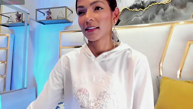 Snapshot of HannaPetit chatting on 27, 2, 2026 HannaPetit online show from 27, 2, 2026