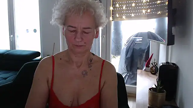 Hot Ann52 online show from 5, 12, 2024