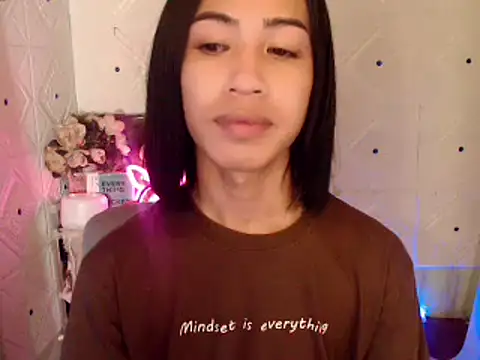 Lemonadexxx online show from 5, 3, 2025