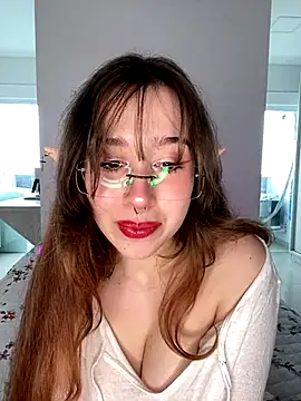 Snapshot of tsuki_chan_on chatting on 20, 10, 2025 tsuki chan on online show from 20, 10, 2025