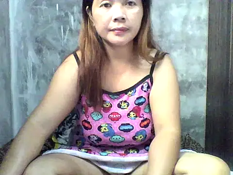 Snapshot of big_tits24 chatting on 16, 12, 2025 big tits24 online show from 16, 12, 2025