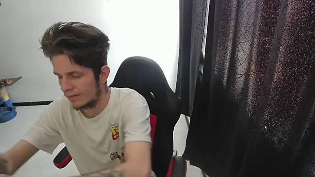 Snapshot of Jeff_Walton@xh chatting on 16, 12, 2025 Jeff Waltonxh online show from 16, 12, 2025