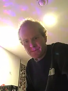 Snapshot of Janssen88 chatting on 10, 1, 2025 Janssen88 online show from 10, 1, 2025