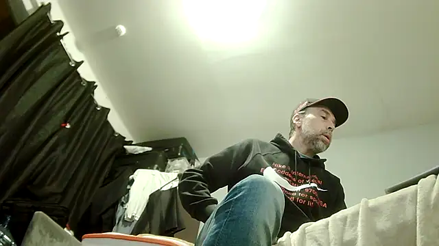 Snapshot of Wolfeman74 chatting on 15, 2, 2026 Wolfeman74 online show from 15, 2, 2026