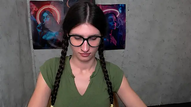 MaryEm976 online show from 18, 10, 2025