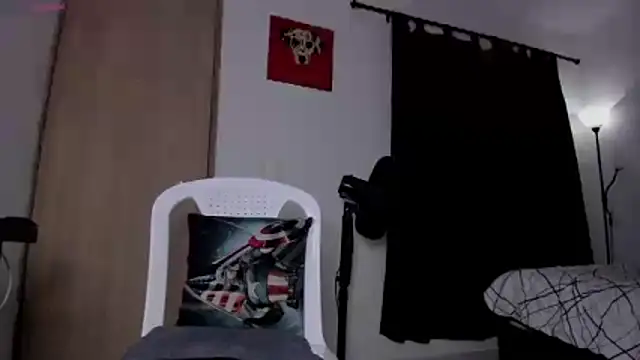 Cloudy pigDude online show from 19, 12, 2025