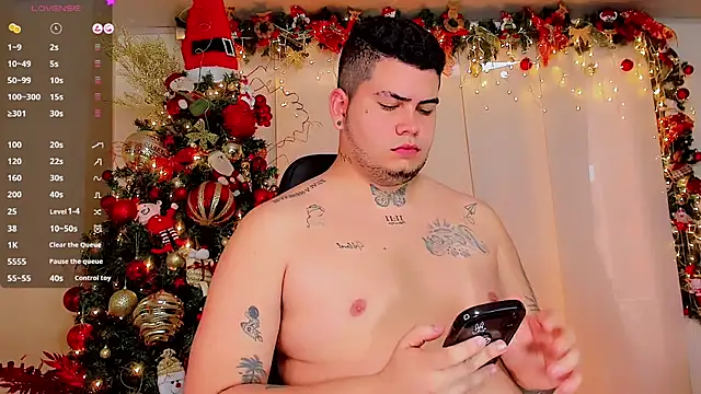 Snapshot of Thomas_chubbyxhot chatting on 21, 12, 2024 Thomas chubbyxhot online show from 21, 12, 2024