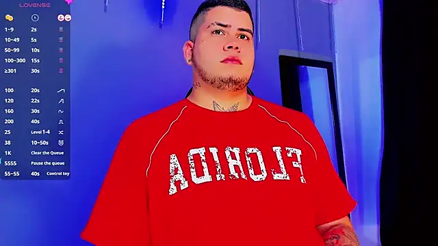 Snapshot of Thomas_chubbyxhot chatting on 26, 12, 2024 Thomas chubbyxhot online show from 26, 12, 2024