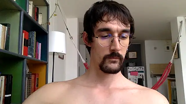 Snapshot of fazzbinderr chatting on 19, 10, 2025 fazzbinderr online show from 19, 10, 2025