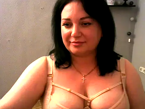 Snapshot of AmanaGi chatting on 24, 1, 2025 AmanaGi online show from 24, 1, 2025