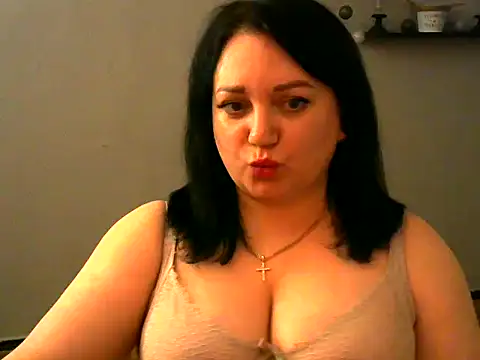 Snapshot of AmanaGi chatting on 4, 3, 2025 AmanaGi online show from 4, 3, 2025