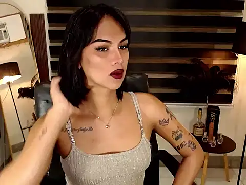 Snapshot of SarahAmber chatting on 14, 10, 2025 SarahAmber online show from 14, 10, 2025